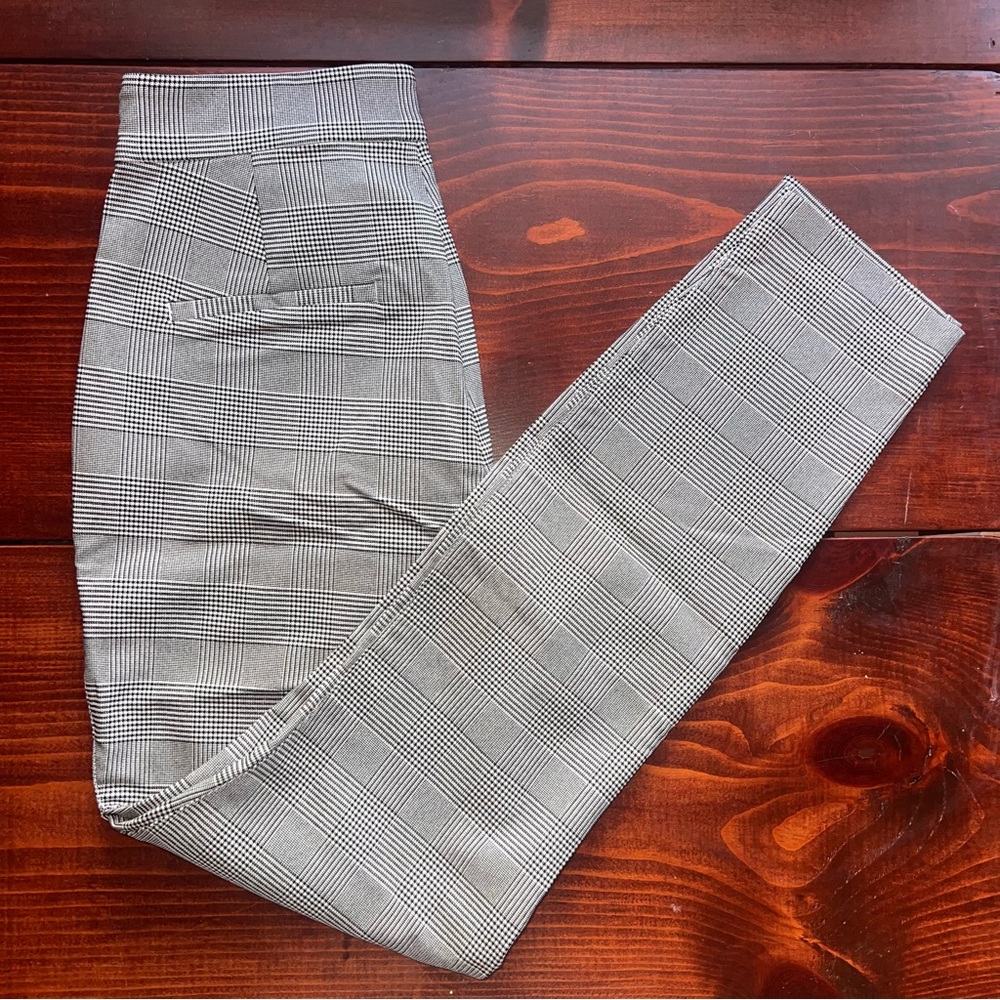 NWOT Gap High Rise Skinny Ankle Pant